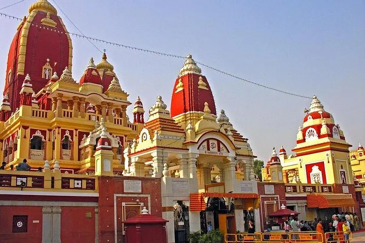 Private Day Tour Of Delhi's Grand Temples With Lunch