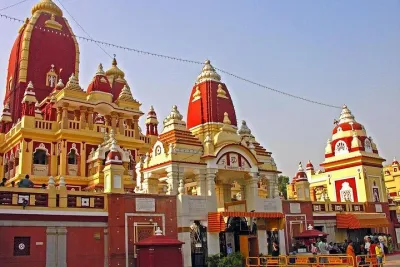 Private Day Tour Of Delhi's Grand Temples With Lunch