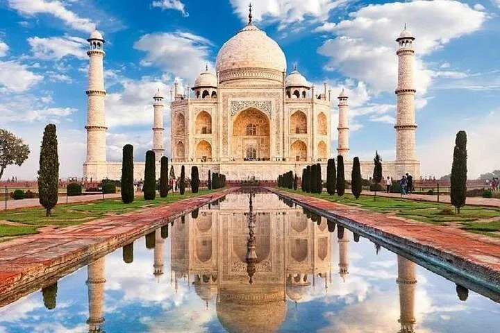 Private Full Day Tour of Agra By Car-Driver & Guide from Jaipur