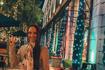 Christmas Market in Americana or Charming Old Pasadena - Private Photo Tour
