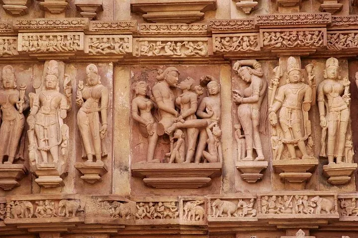 10 Days Excursion of Golden Triangle with Khajuraho Varanasi Tour