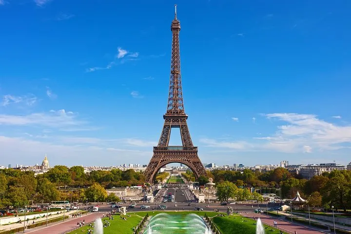 Eiffel Tower Summit Option with Seine River Cruise and City Tour