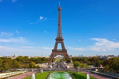 Eiffel Tower Summit Option with Seine River Cruise and City Tour