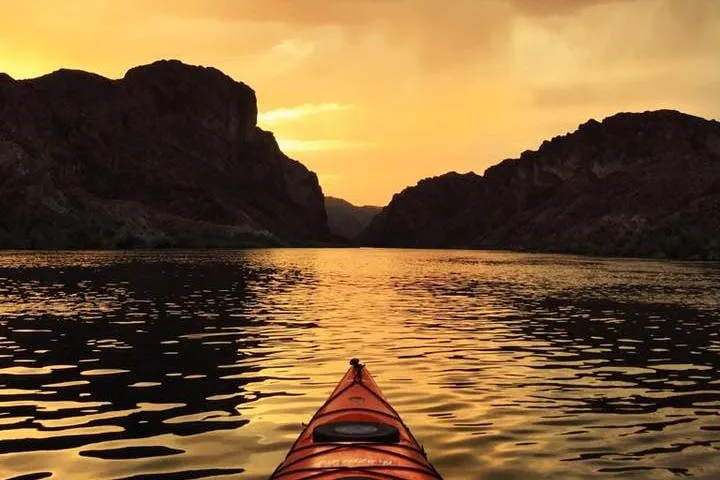 Black Canyon Twilight Kayak Tour with Bonfire Experience