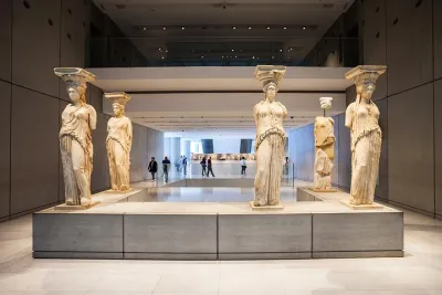 Private Acropolis Museum & Acropolis (Afternoon Walking Tour)