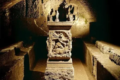 Underground Rome: Saint Clement's and Roman Houses Private Tour
