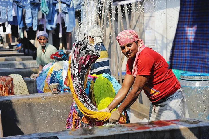 Private Mumbai Dhobi Ghat Tour with UNESCO Site