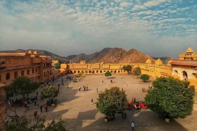 Private Jaipur Day Tour from Delhi by Car