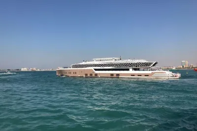 5 Star Marina Dinner Cruise