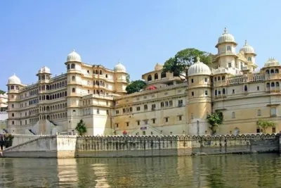 Explore Udaipur & Jodhpur Tour For 6 Night 7 Days With Car & Driver