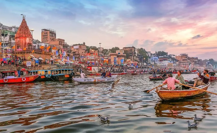 Morning Boat Ride with Temples Tour