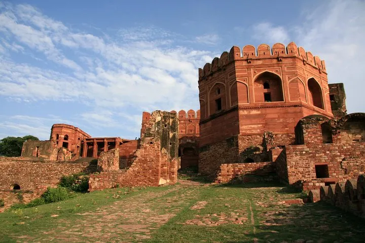 5 Days Golden Triangle Tour with Ranthambore Delhi Agra & Jaipur