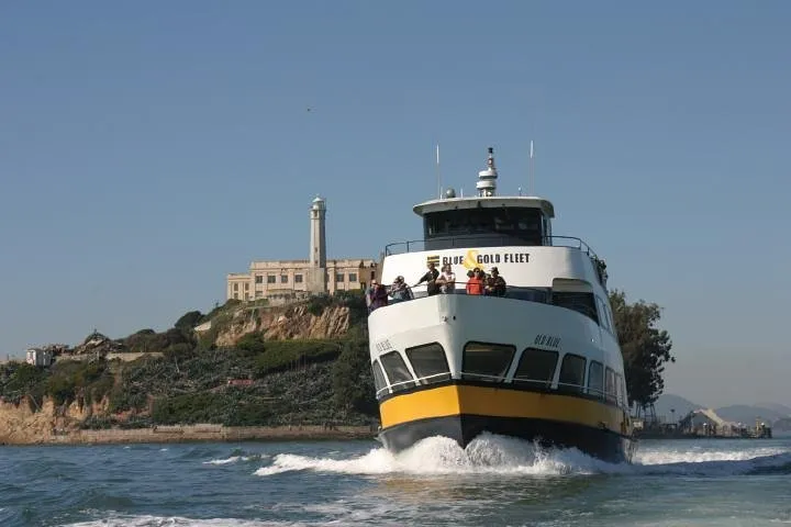 Bus & Boat Adventure