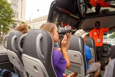 DC Express With Convertible Glass-Top Bus
