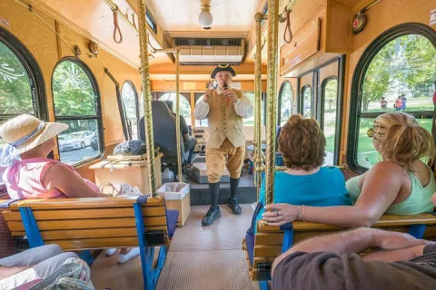 Revolutionary Narrated Trolley Tour of Lexington and Concord