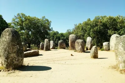 Évora and Megalithic Circuit 10H Private Tour From Lisbon/Cascais