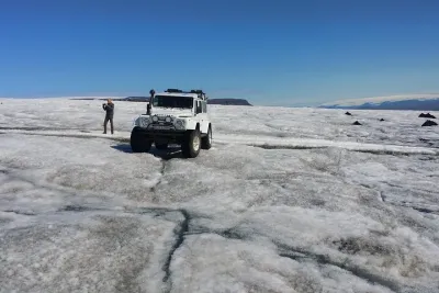 Golden Circle Small-Group Tour by Superjeep from Reykjavik