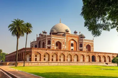 Private Old and New Delhi Full Day Tour
