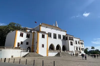 Private Tour to Sintra and Cascais Half Day