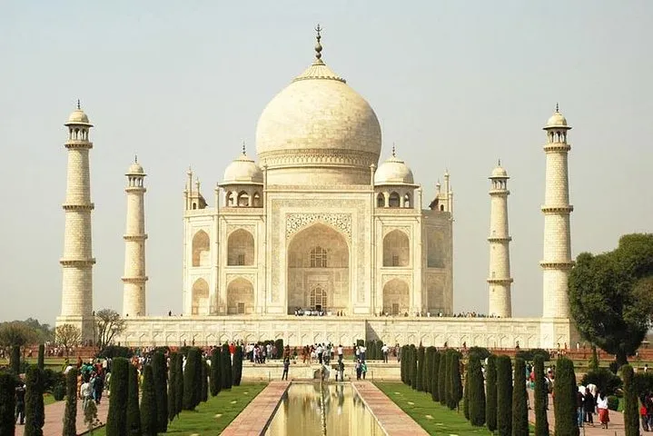 Taj Mahal Day Tour from Delhi All Inclusive