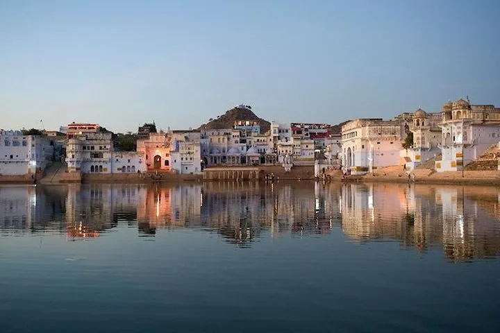 Private Custom Tour: Pushkar Sightseeing with Guide