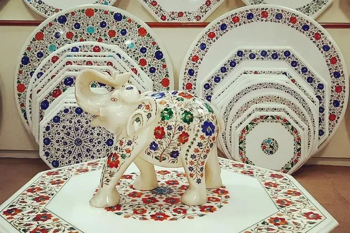 Shop Agra Like a Local: Unique Indian Handicrafts Tour