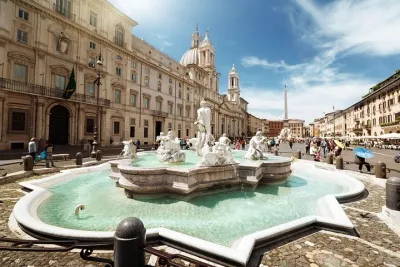 Private Piazzas of Rome Tour with Colosseum & Roman Forum