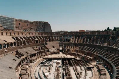 Colosseum Underground Private Tour with Palatine Hill & Forum