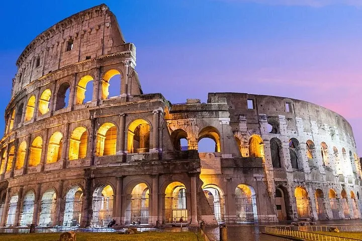 Private tour of the Colosseum and entrance to the Forum and Palatine