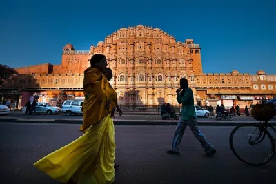 1-Day Golden Triangle Tour to Agra and Jaipur from Delhi