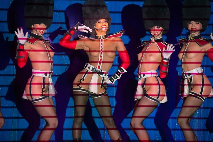 Paris Crazy Horse Meet a Dancer before the Show Experience