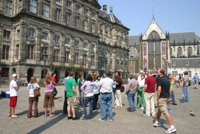 Private Tour: Amsterdam City Walking Tour and Canal Cruise