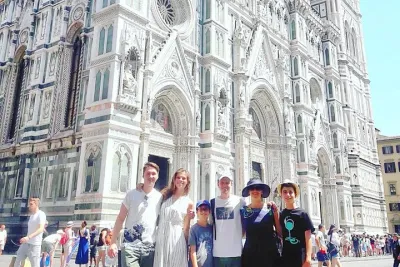 The Best tour in Florence: Renaissance & Medici Tales - guided by a STORYTELLER
