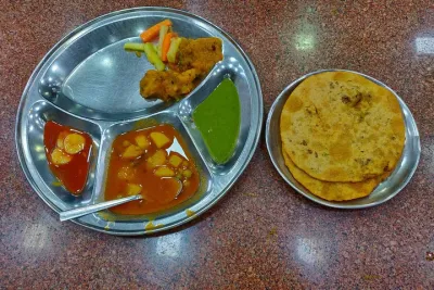 Food Tour to Old Delhi with a Local
