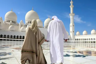 Shared Abu Dhabi City Capital Tour from Dubai or Abu Dhabi