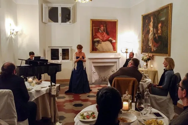 Opera Dinner: Dining to the Sounds of Opera in Pamphilij Palace