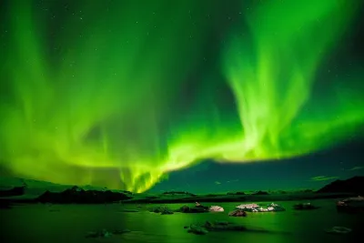 Private Northern Lights Walking Tour in Seltjarnarnes