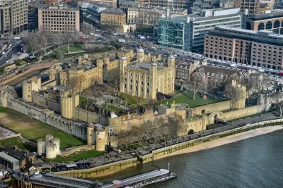 Medieval London: A Self-Guided Audio Tour from Monument to the Tower of London