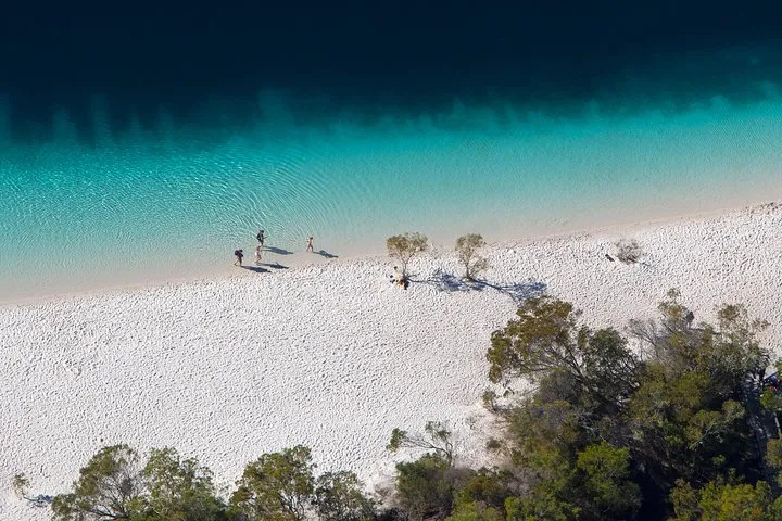 K'gari (Fraser Island) Explorer 2-Day Tour