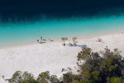 K'gari (Fraser Island) Explorer 2-Day Tour
