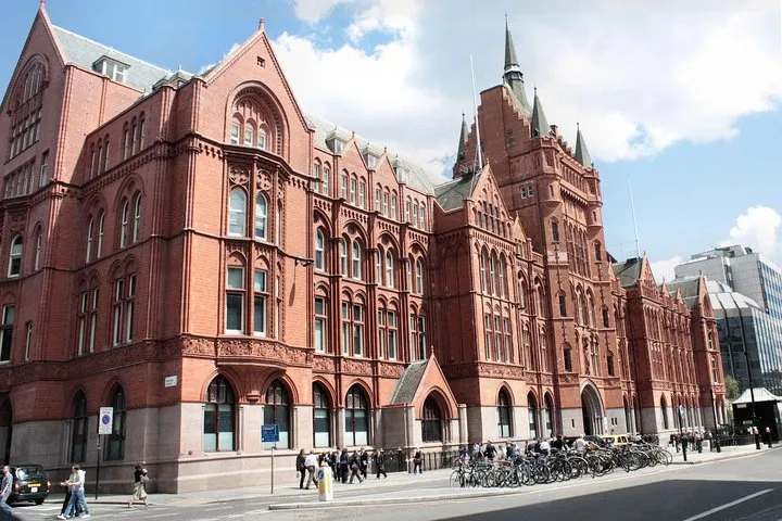 The Life and Literature of Charles Dickens: A Self-Guided Audio Tour