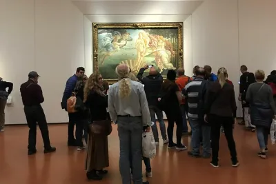 Uffizi Small Monolingual Tour