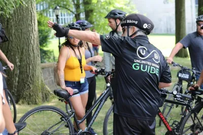 Central Park Bike Tour in French or English