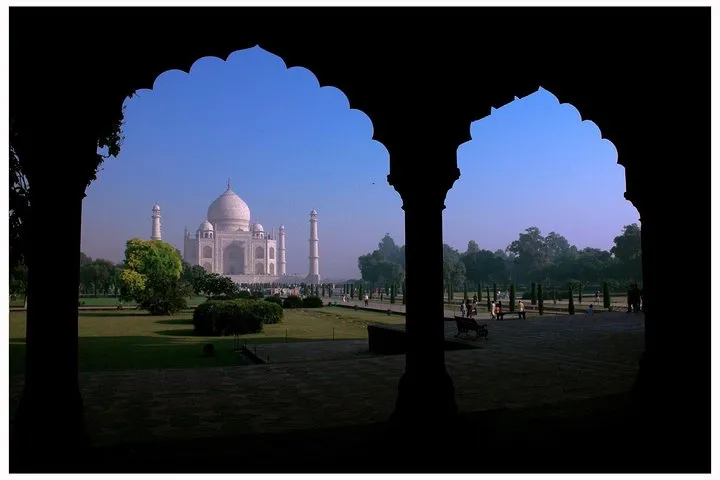 Delhi to Agra & Bharatpur: Heritage and Avian Expedition