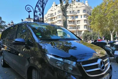 Private Transfer From Barcelona City to Barcelona Airport