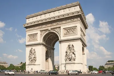 Private Paris city tour with Minivan