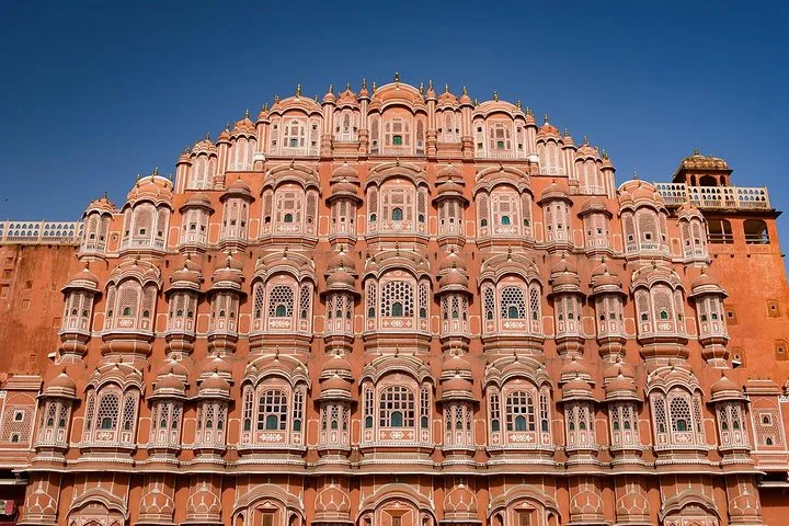 Jaipur: Jaipur City Day tour with Guide by car