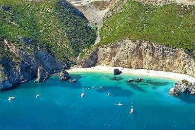 Arrábida and Setúbal Private Full Day Sightseeing Tour from Lisbon