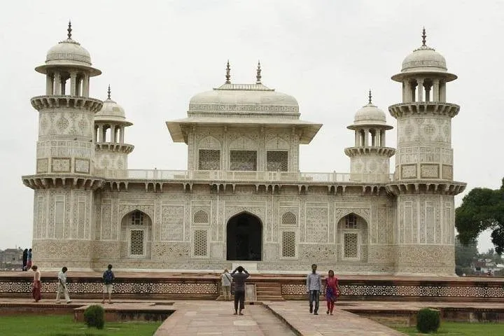 2-Days Golden Triangle India Agra Jaipur Private Tour With Guide
