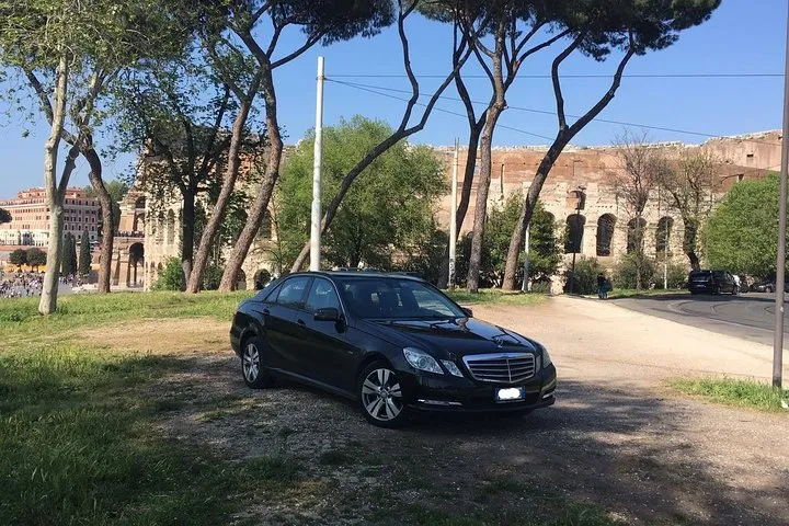 Transfer from Rome center to Fiumicino airport